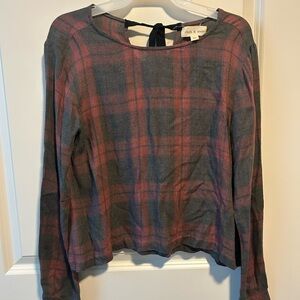Cloth & Stone Gray and Red Plaid Long Sleeve Top